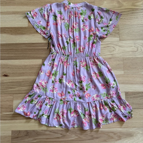 Mila Mae tiered ruffle flutter sleeve floral dress lavender With Pockets Size M - Picture 8 of 9